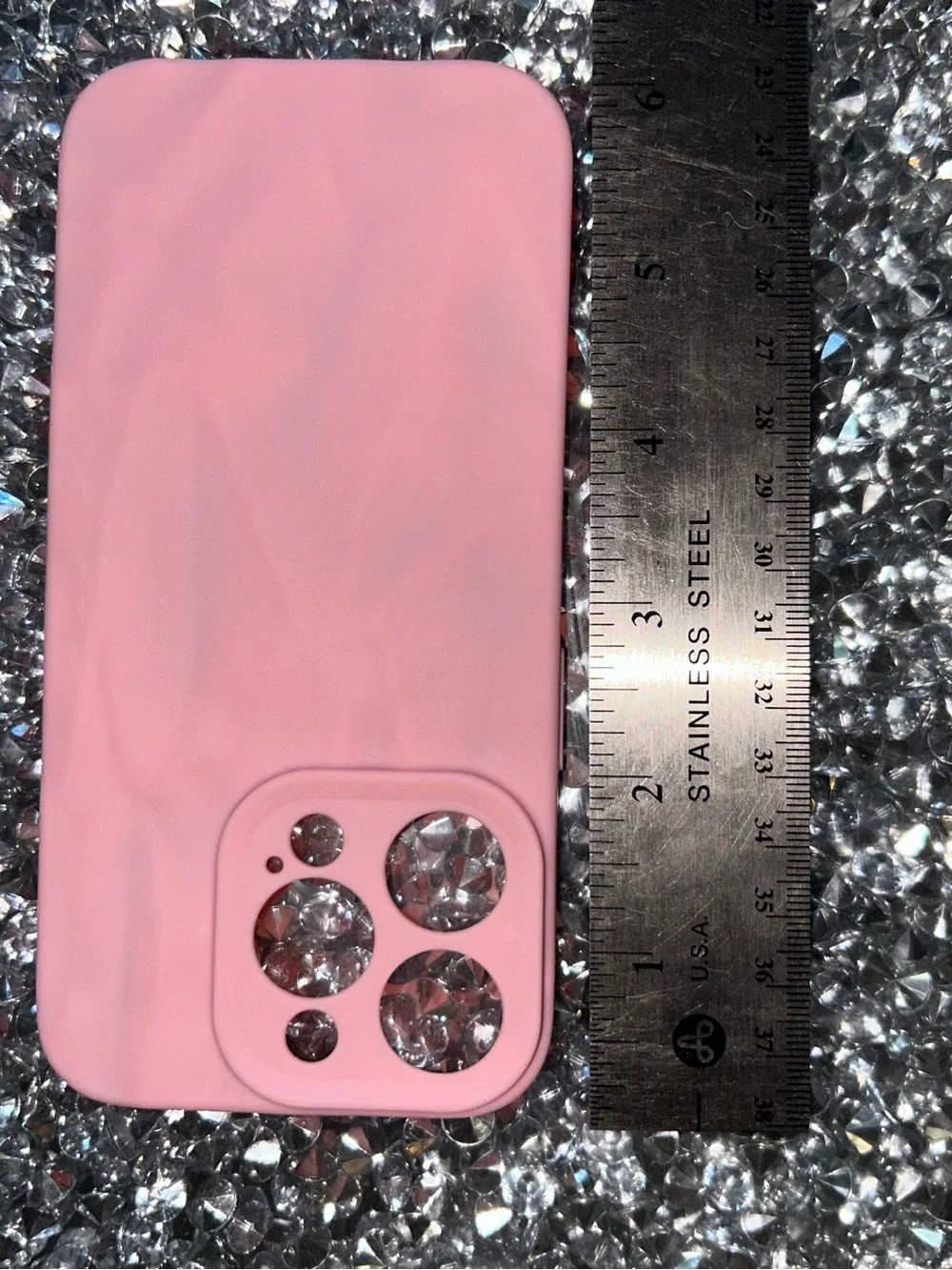 iPhone 15 pro Pink Silicone Phone Case - Soft Protective Cover